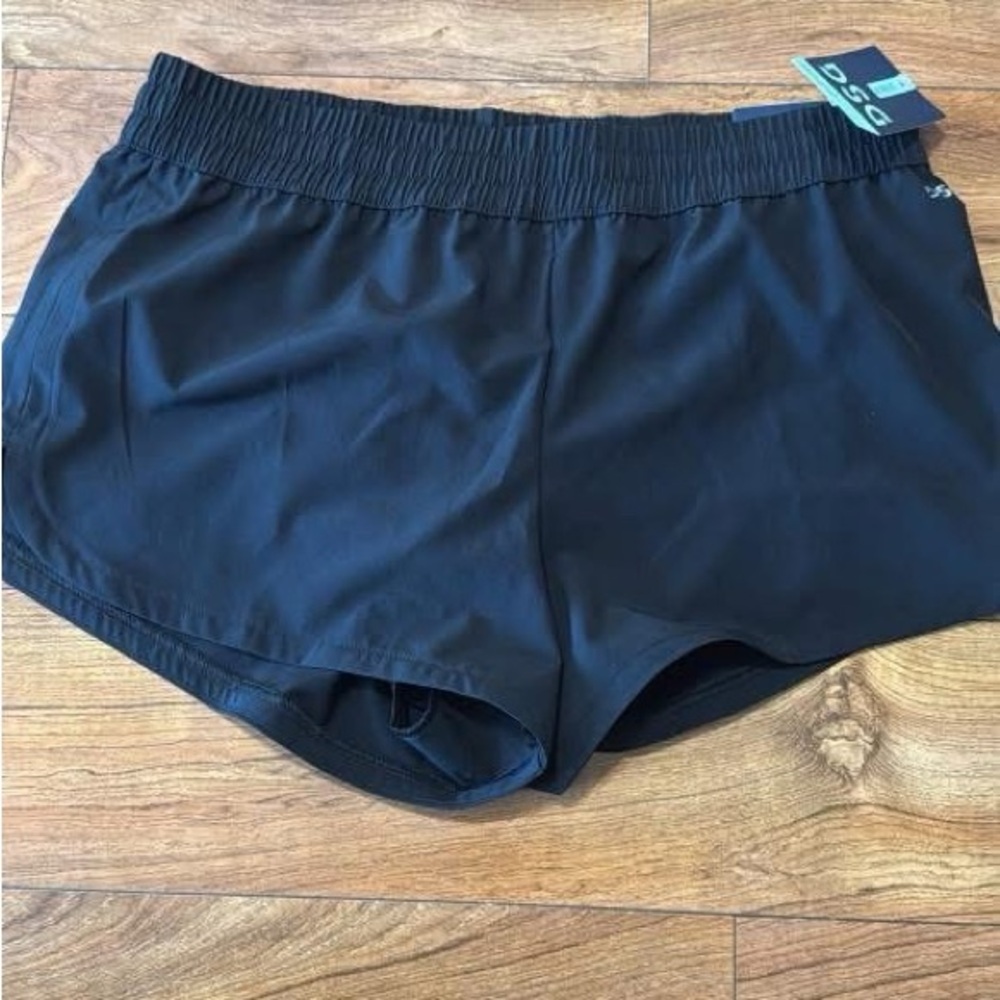 Women’s shorts